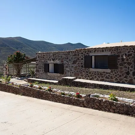 Holiday home Los Rincones La Oliva